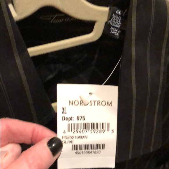 Men’s button down - Picture 4 of 4